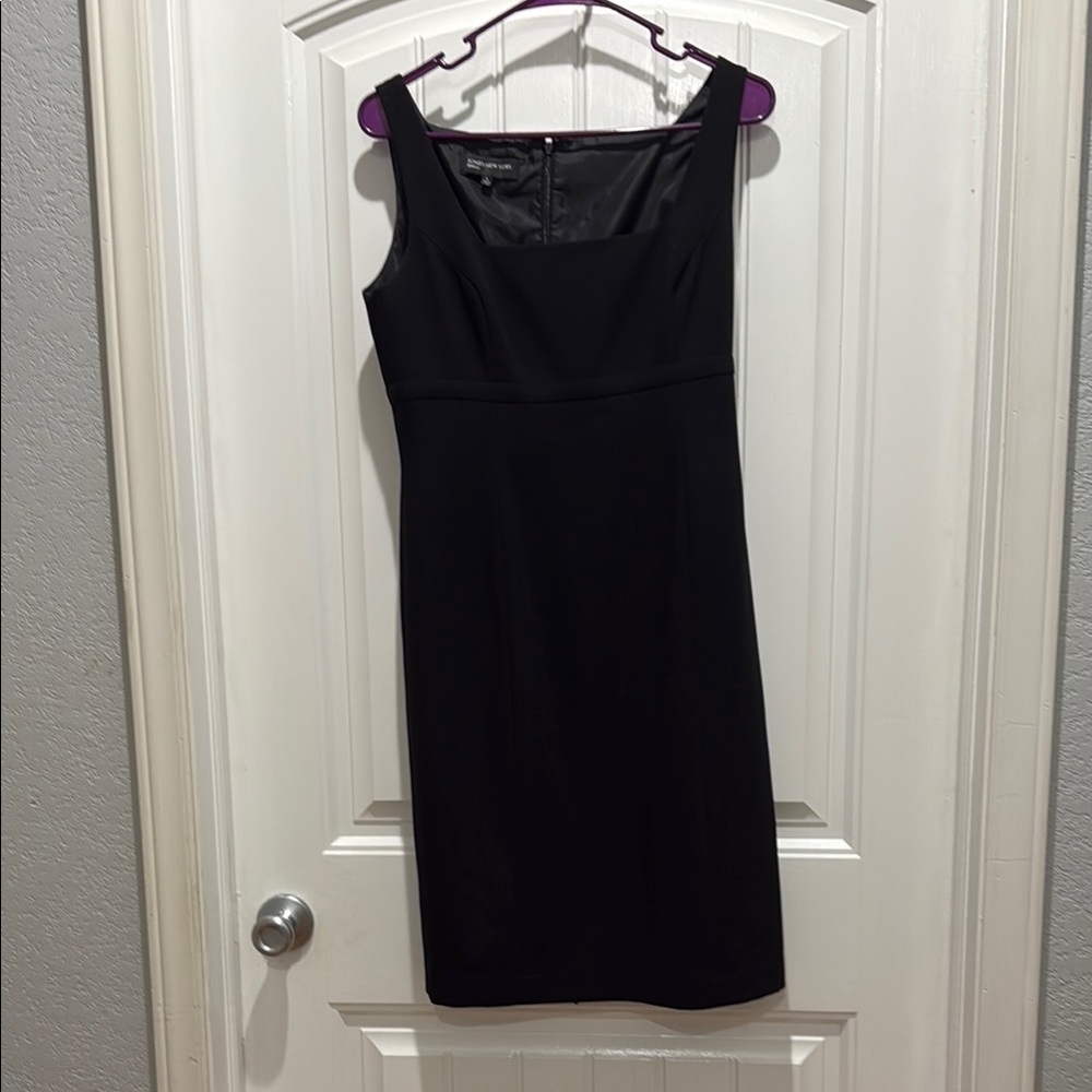 Jones New York Black Sleeveless Dress